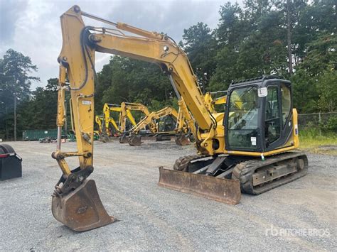 is a kobelco sk85sr-3 a mini excavator|kobelco sk85cs rear swing.